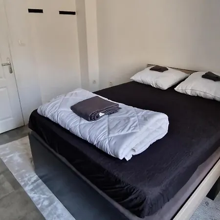 Entier En Rdc * Carmaux